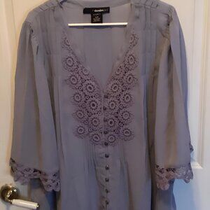 Pretty crochet & lace blouse